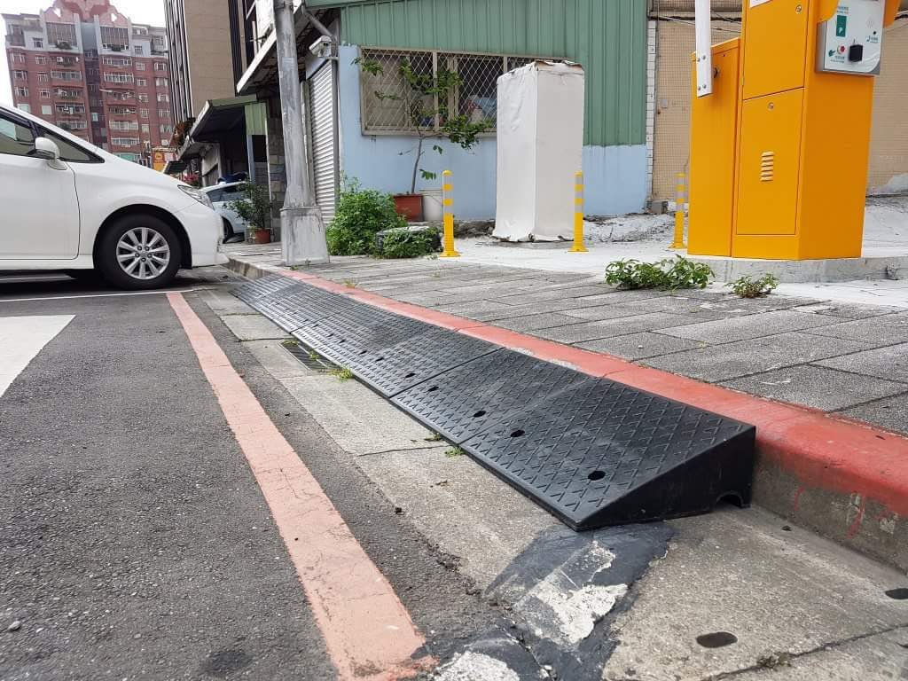 門檻前斜坡磚 多種尺寸可選 門檻前斜坡磚 橡膠