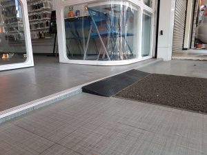 中華電信門市團購橡膠斜坡磚