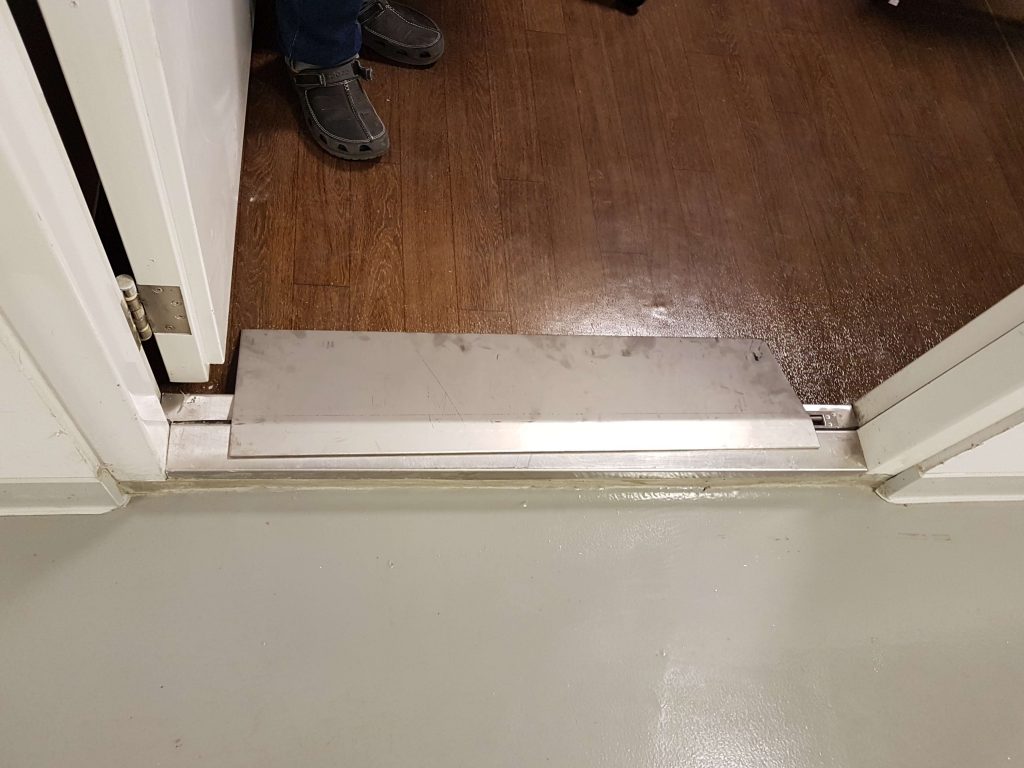 門檻式單側斜坡板 門檻式單側斜坡板