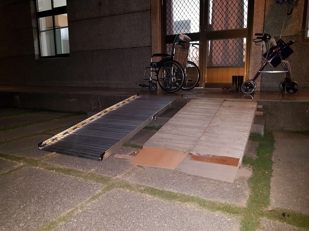 非固定式斜坡板C款 非固定式斜坡板 前後折疊