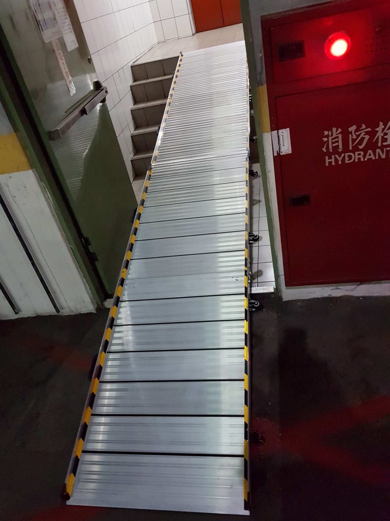 組合式斜坡板面防滑細紋 組合式斜坡板面防滑細紋