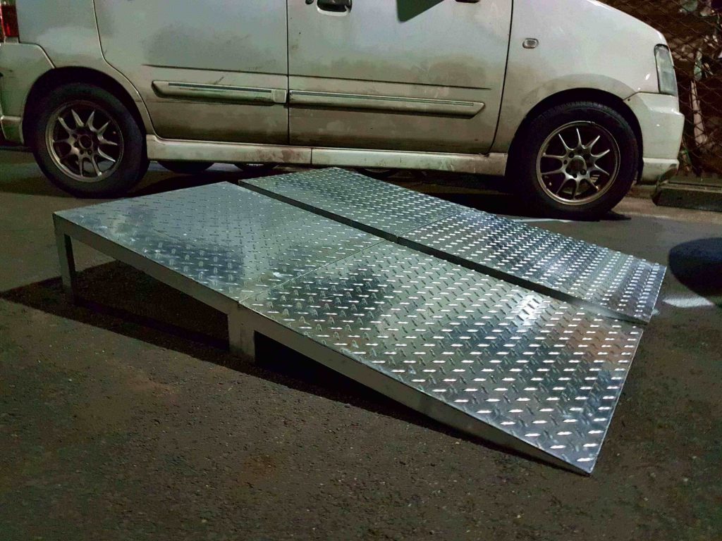 汽車斜坡板完工實照