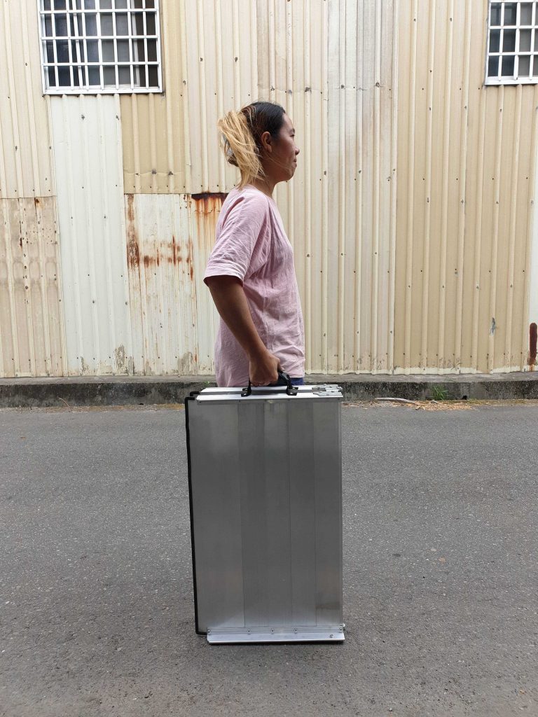 門檻斜坡板雙側收納