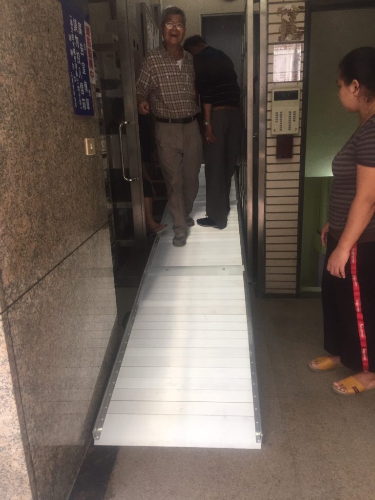 組合式斜坡板測試