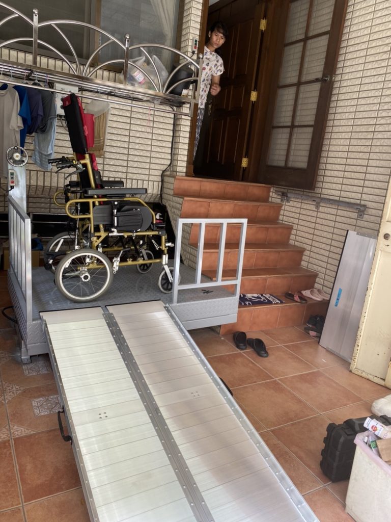 電動油壓升降平台