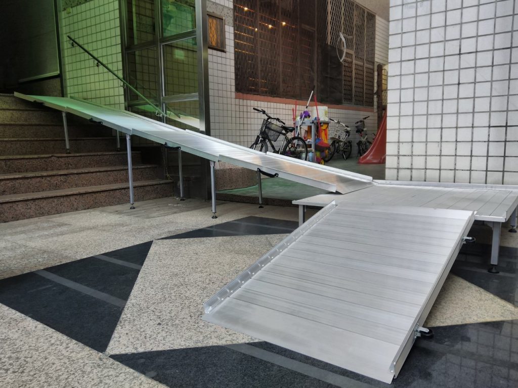 組合式斜坡板 組合式斜坡板