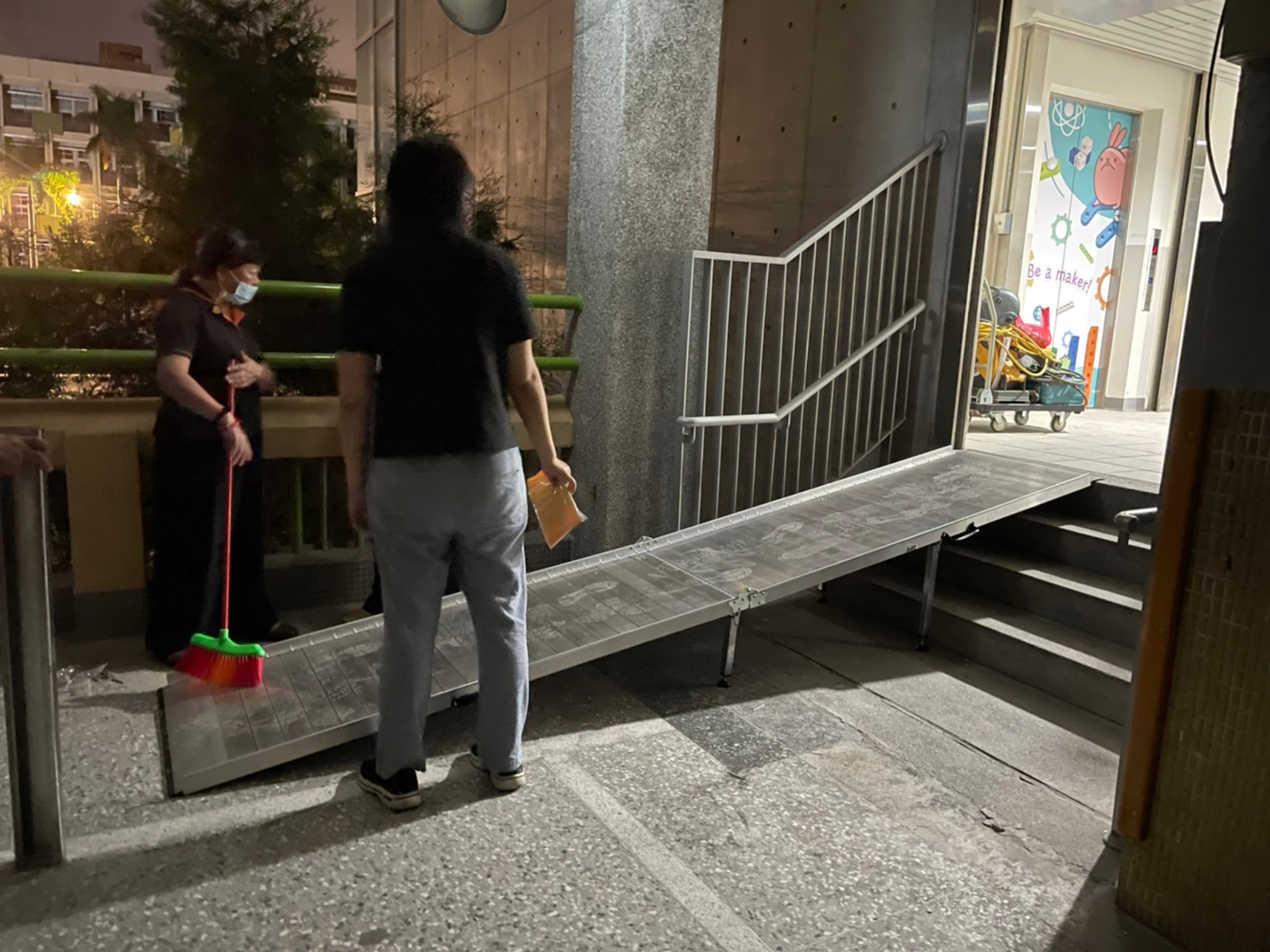 壁掛式斜坡板享有國泰千萬產品責任險保障